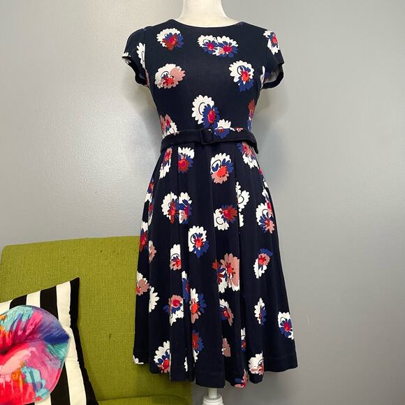 Boden Aida Blue Floral Belted Fit and Flare Dress 2 Cocktail Work - Picture 1 of 7